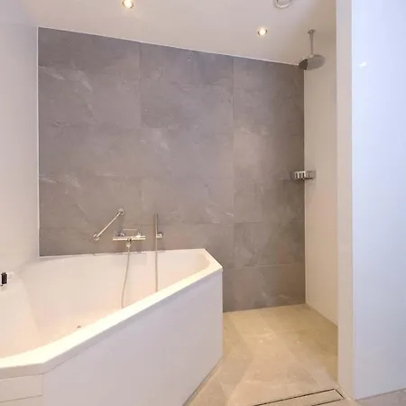 Der Valk Hilversum/ De Witte Bergen 4* Hilversum