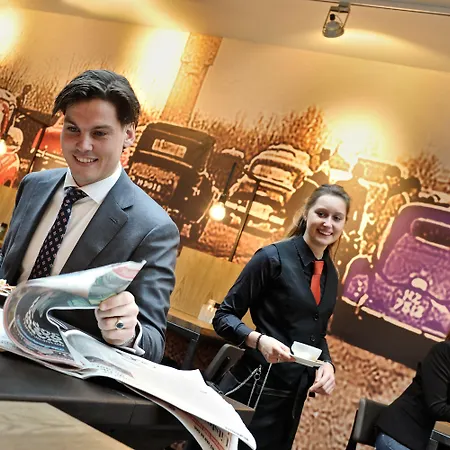 מלון Der Valk Hilversum/ De Witte Bergen הילברסום