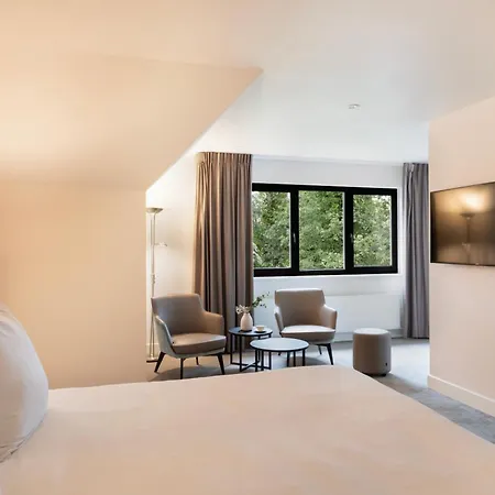 호텔 Der Valk Hilversum/ De Witte Bergen 힐베르쉼