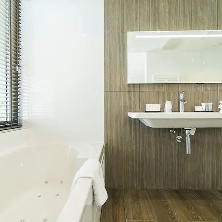 فندق Der Valk Hilversum/ De Witte Bergen 4*