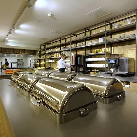 Der Valk Hilversum/ De Witte Bergen 4*