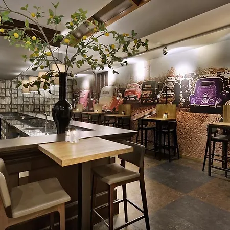 Der Valk Hilversum/ De Witte Bergen 4* 힐베르쉼