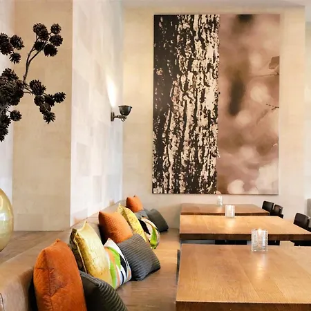 Der Valk Hilversum/ De Witte Bergen 4*