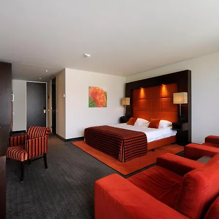 Der Valk Hilversum/ De Witte Bergen 4*