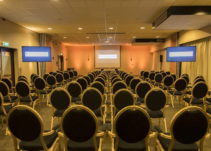 Hotel Der Valk Hilversum/ De Witte Bergen 4*